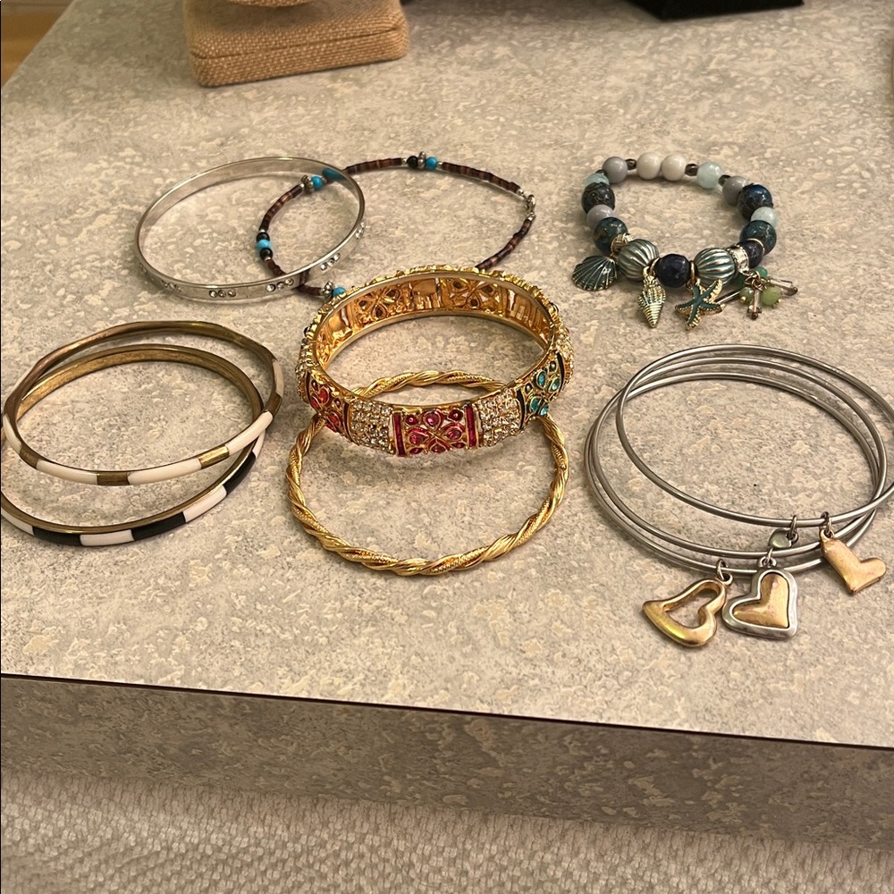 Lot of 10 bangles/bracelets and anklet - Picture 7 of 17